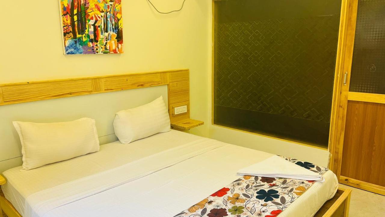 Bed & Breakfast Adrista Divine Arambol